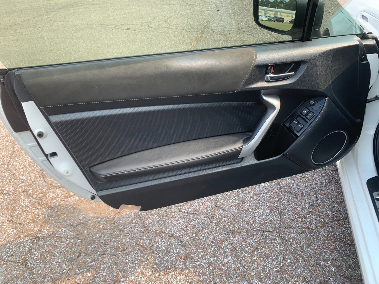 Used 2018  Toyota GT image 13
