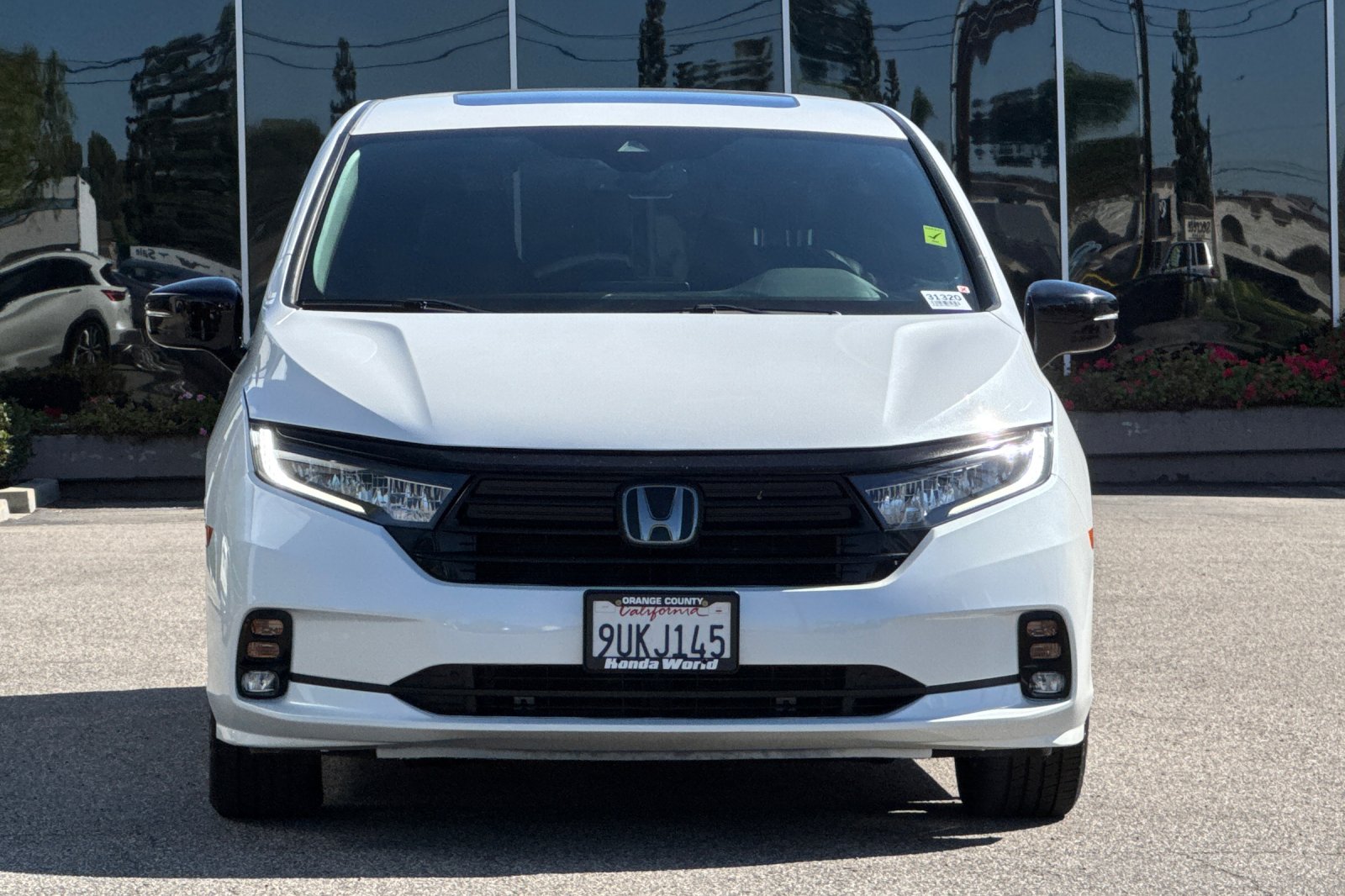Certified Used 2024 Platinum White Pearl Honda SPORT image 9