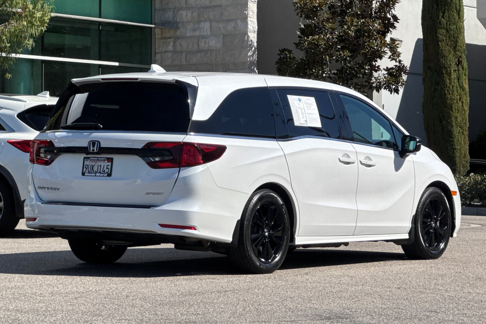 Certified Used 2024 Platinum White Pearl Honda SPORT image 4