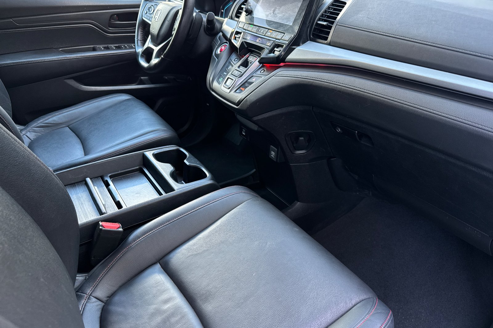 Certified Used 2024 Platinum White Pearl Honda SPORT image 17