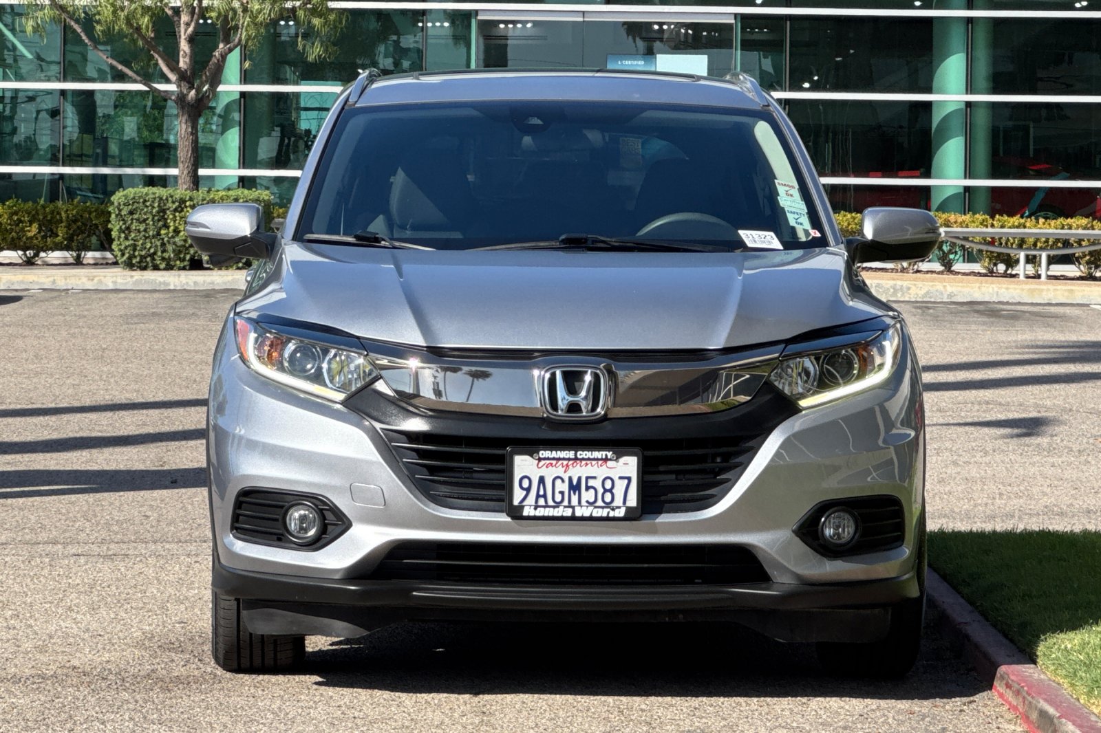 Certified Used 2022 Lunar Silver Metallic Honda 2WD EX image 9