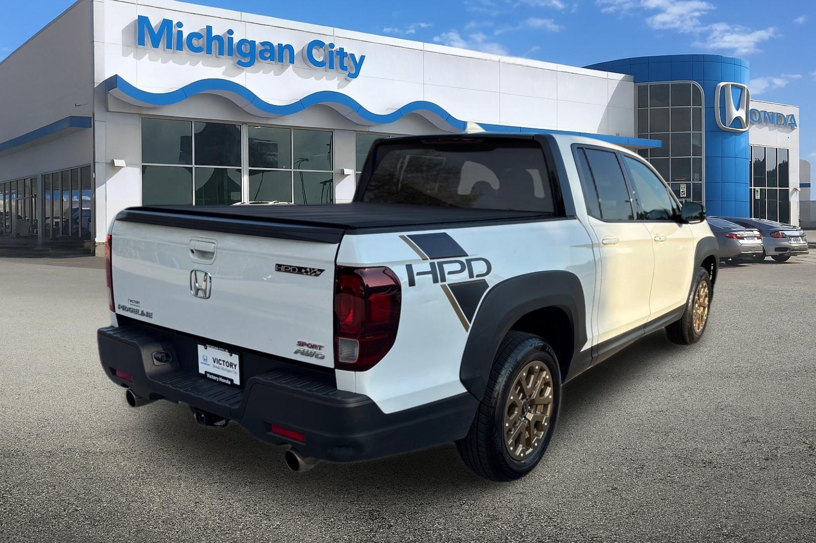 Certified Used 2021  Honda Sport image 5