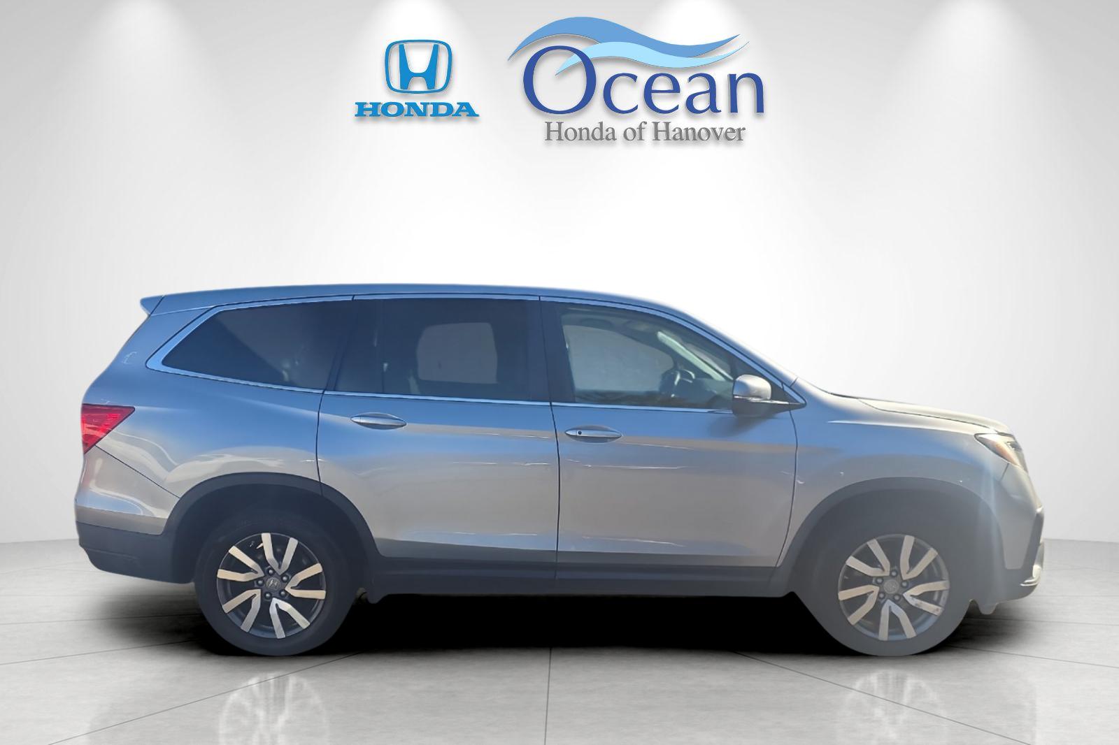 Used 2020 Lunar Silver Metallic Honda EX-L image 2