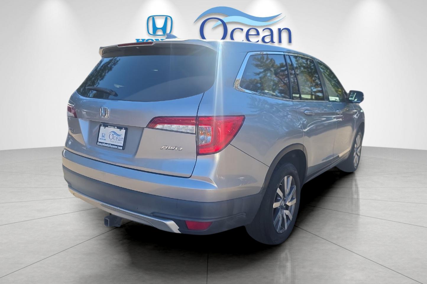 Used 2020 Lunar Silver Metallic Honda EX-L image 3
