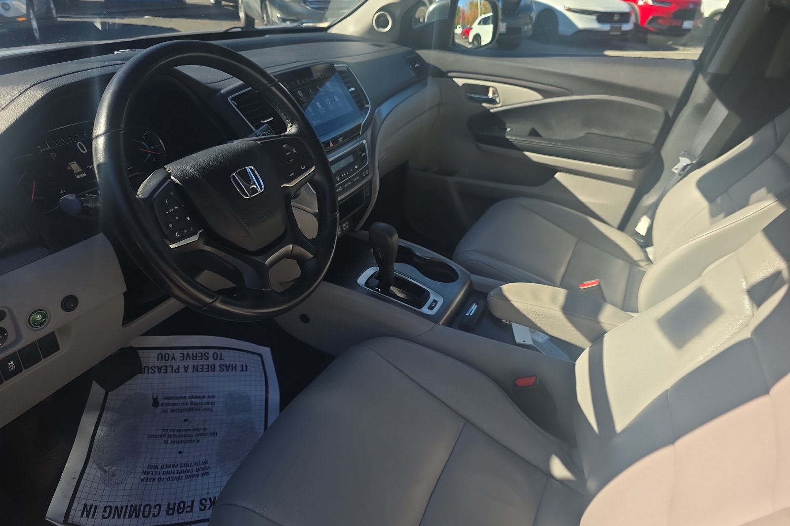 Used 2020 Lunar Silver Metallic Honda EX-L image 11