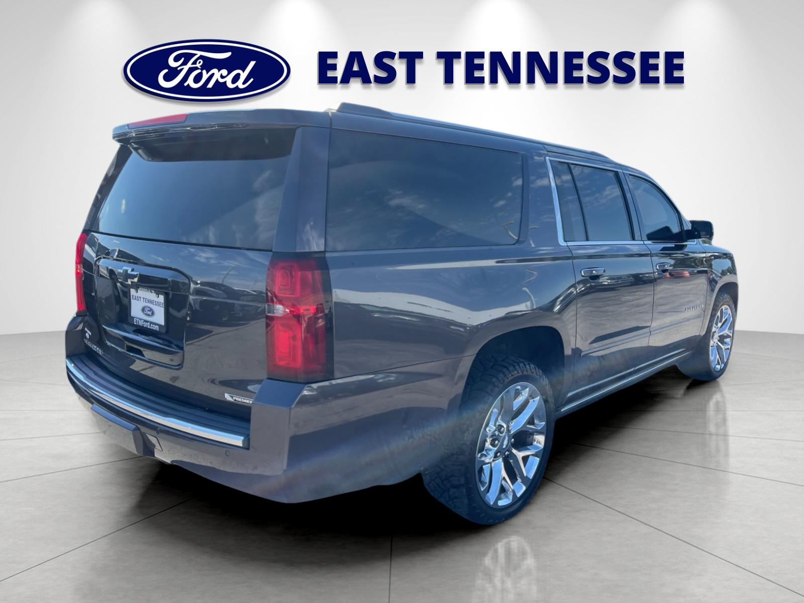 Used 2018 Gray Chevrolet Premier image 3