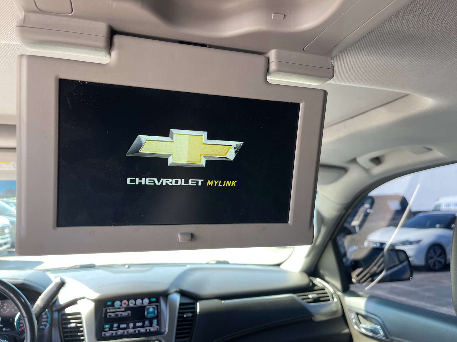 Used 2018 Gray Chevrolet Premier image 18