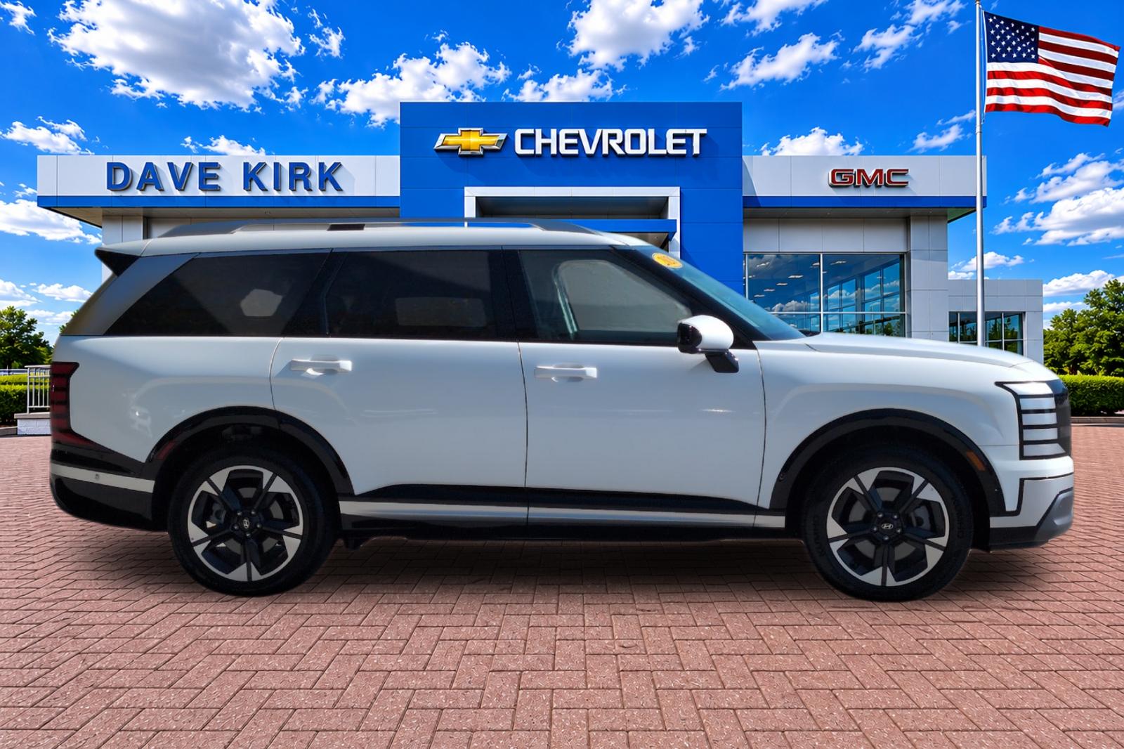 Used 2026 White Hyundai Limited image 2