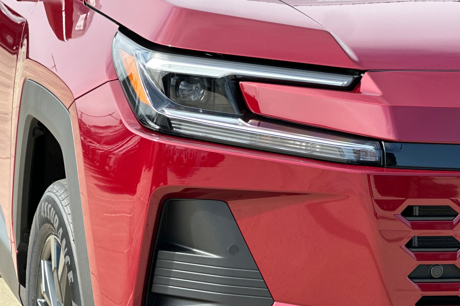 New 2026 Ruby Flare Pearl Toyota XLE Premium image 25