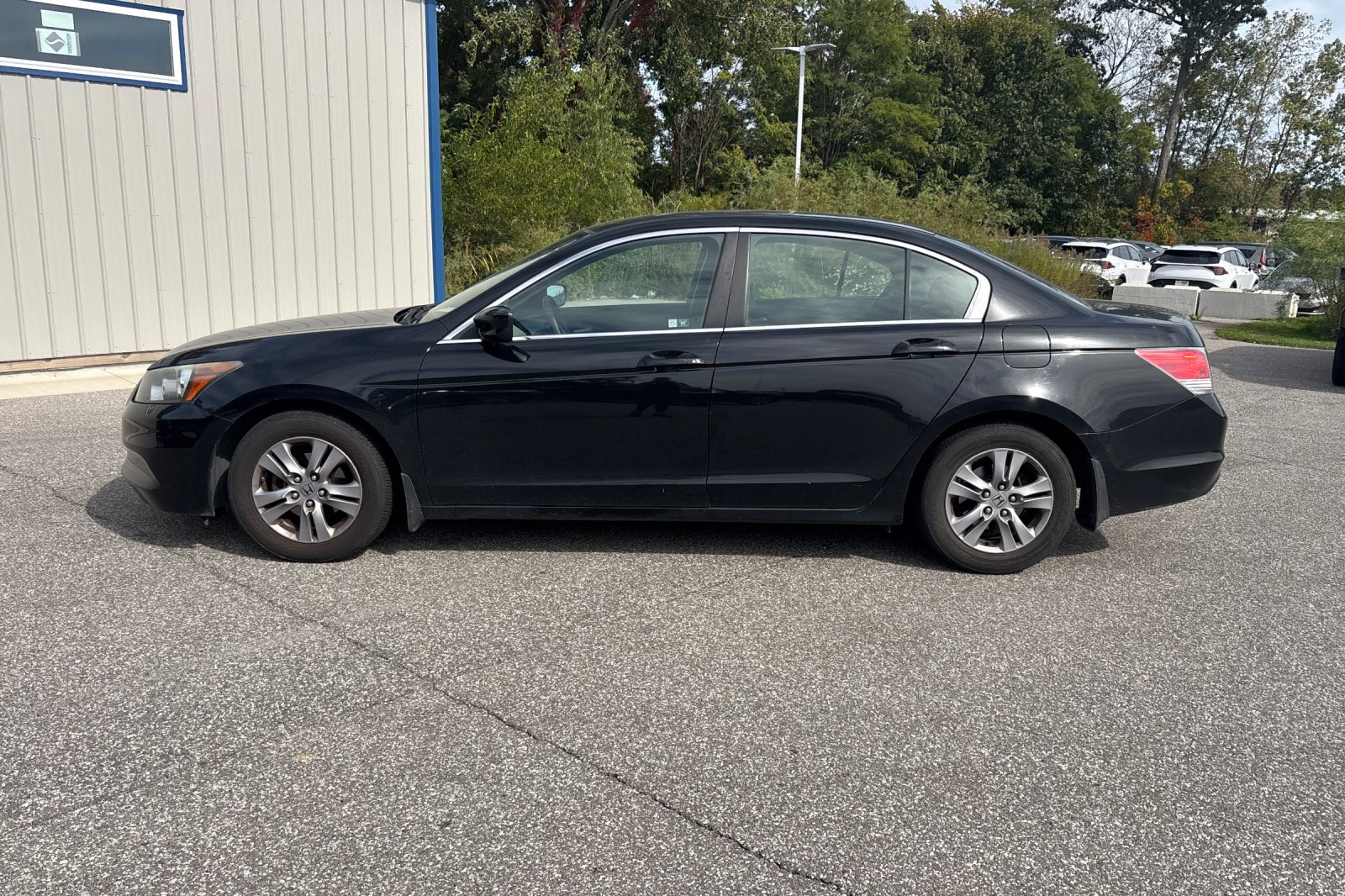 Used 2012 Crystal Black Pearl Honda SE image 2