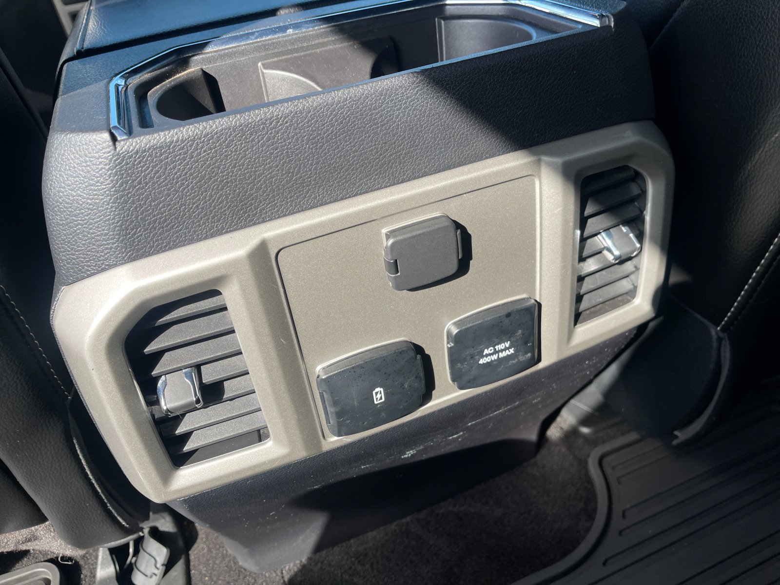 Used 2018 Lightning Blue Ford Lariat image 15
