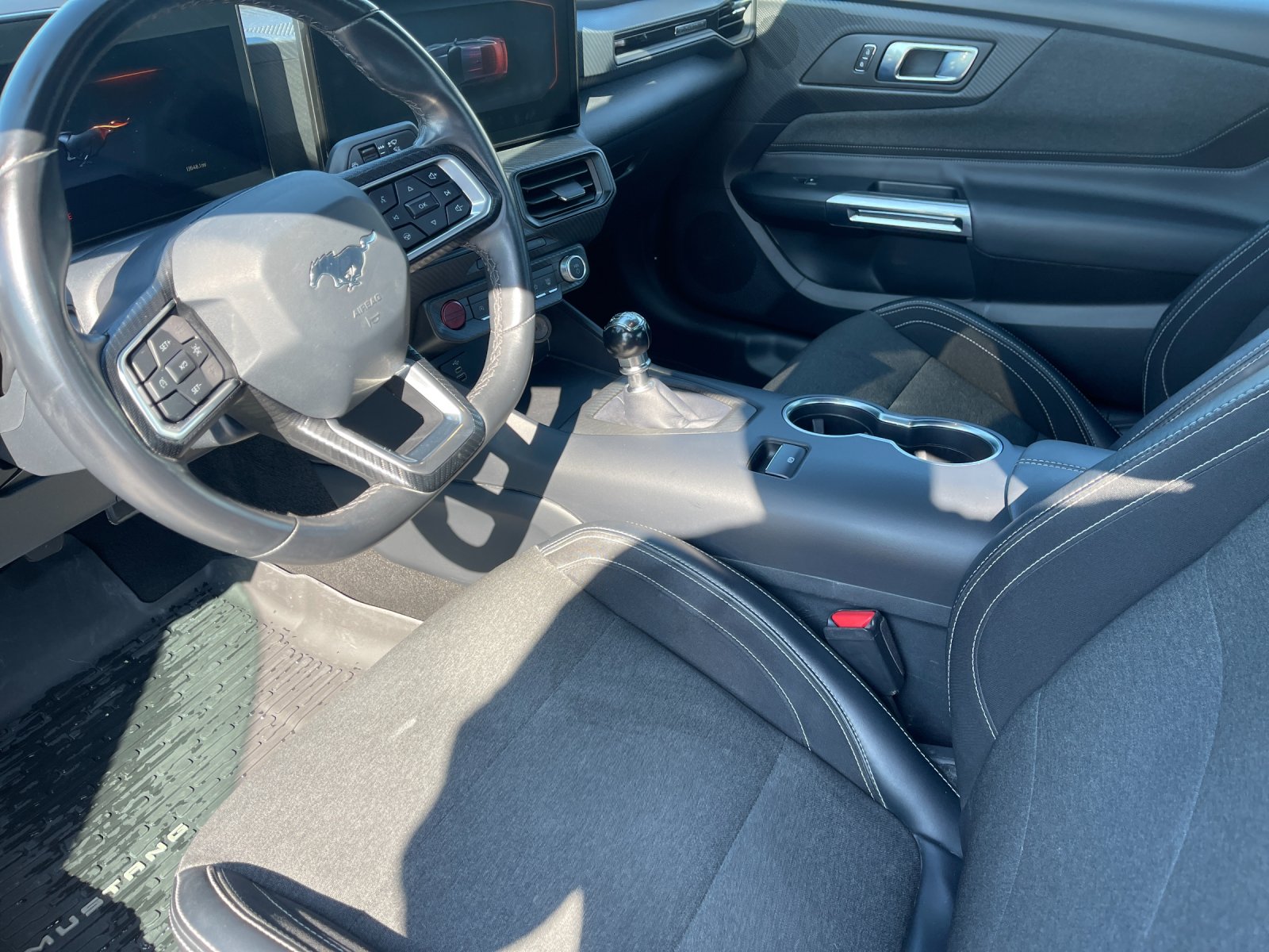 Used 2024 Gray Ford GT image 10
