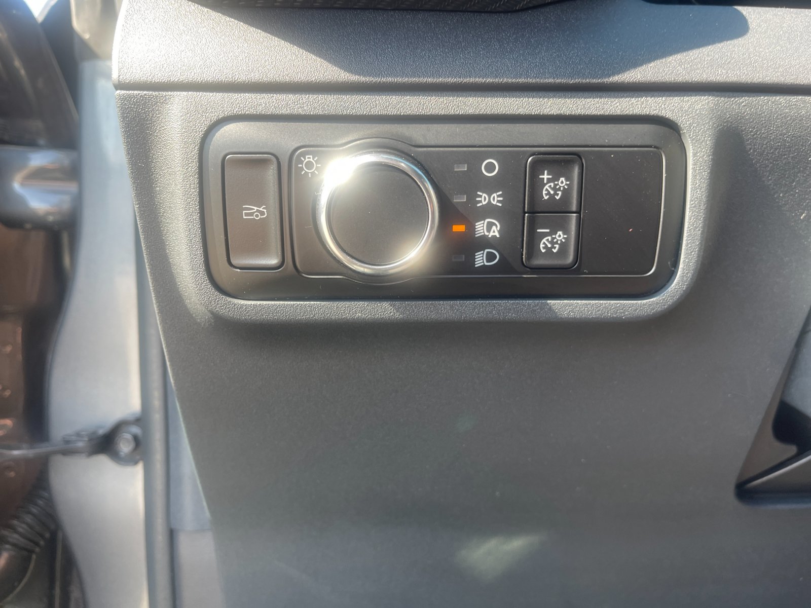 Used 2024 Gray Ford GT image 29