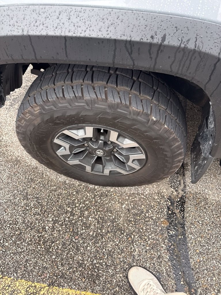 Used 2018  Toyota TRD Off-Road image 7
