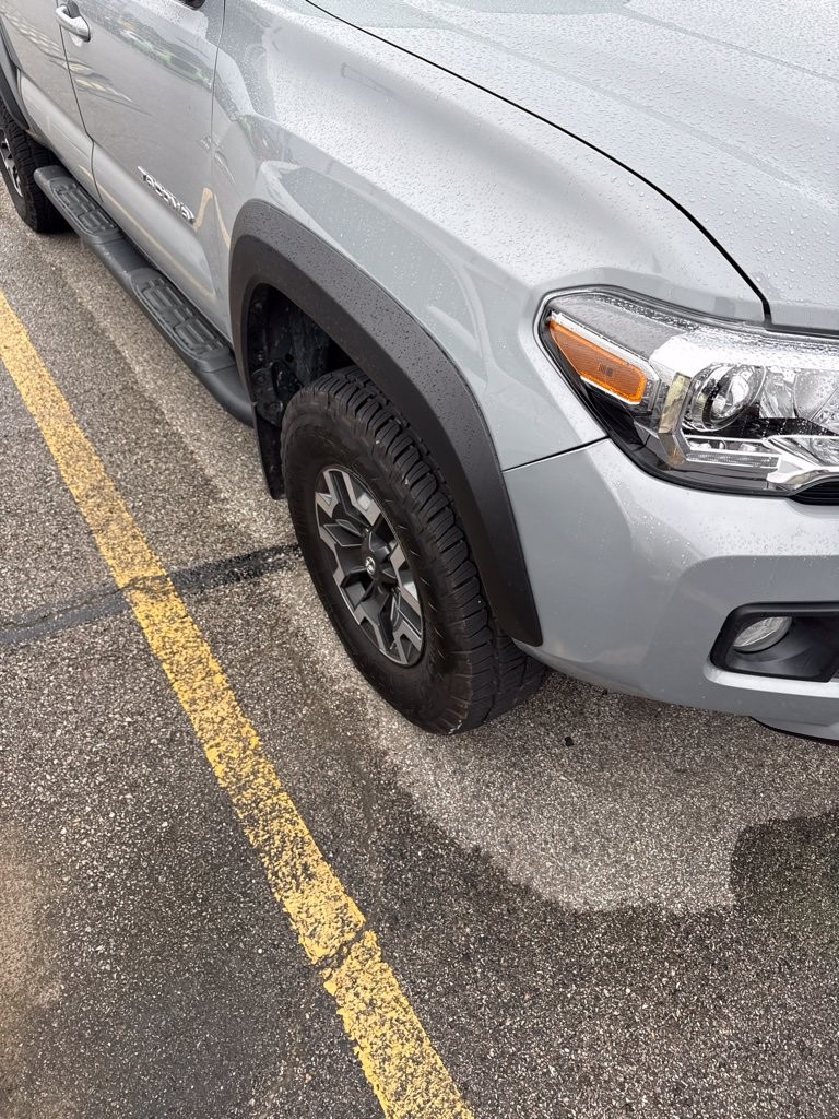 Used 2018  Toyota TRD Off-Road image 9