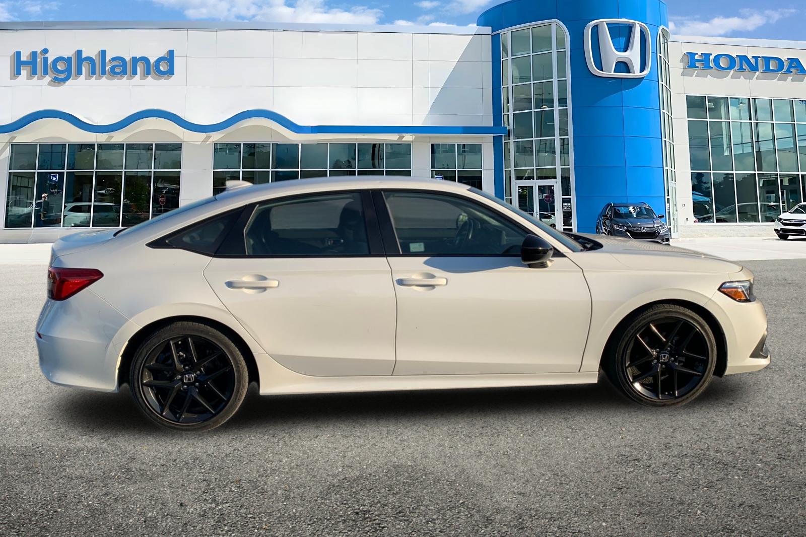 Certified Used 2022 Platinum White Pearl Honda Sport image 6