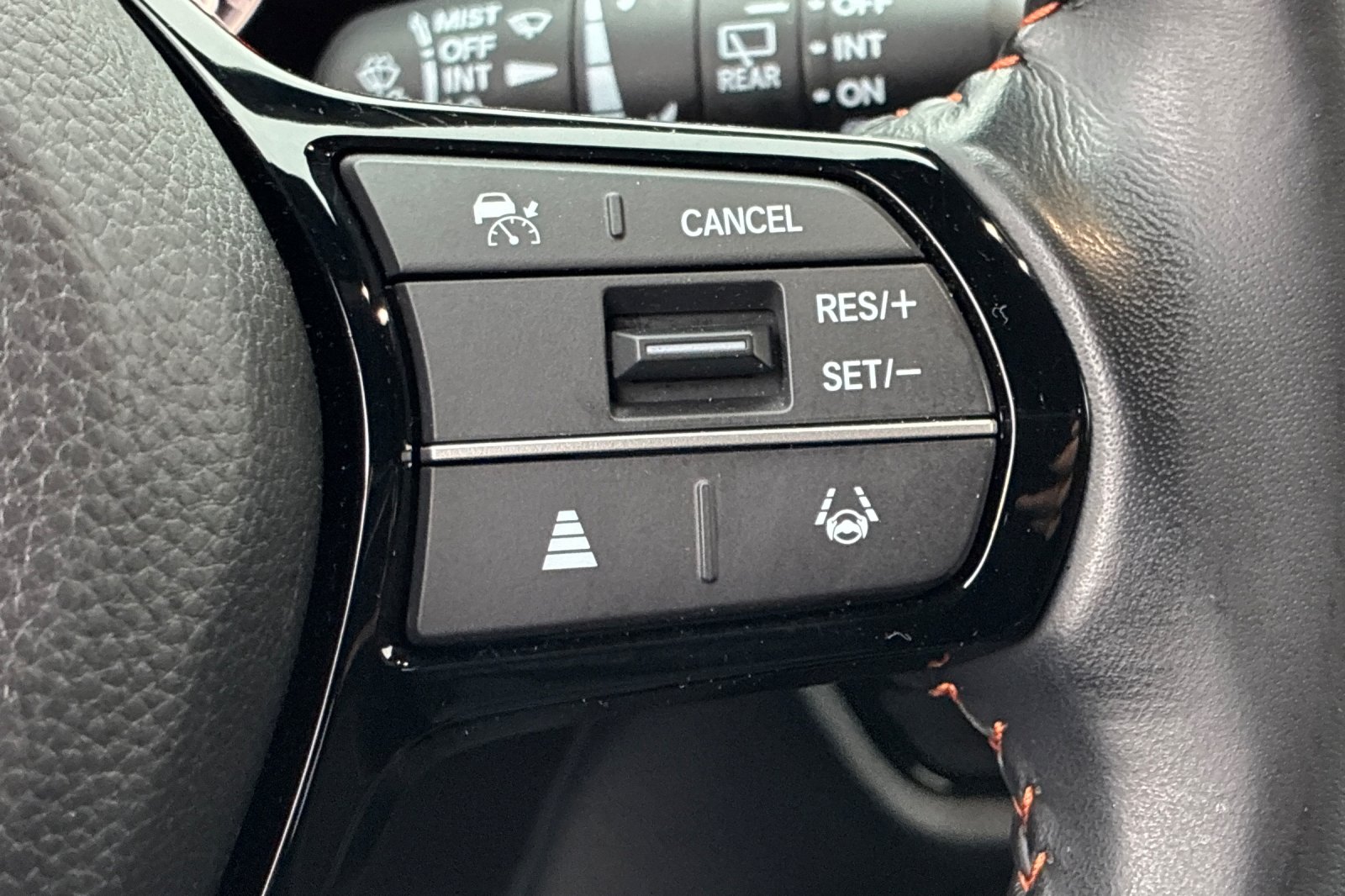 Used 2025 Urban Gray Pearl Honda Sport image 32