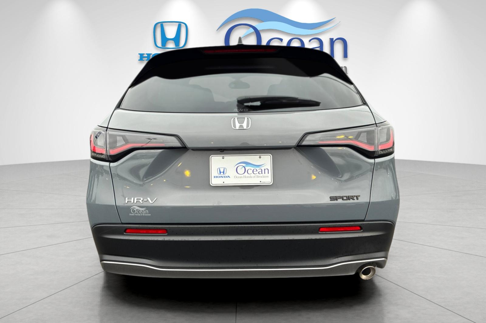 Used 2025 Urban Gray Pearl Honda Sport image 4