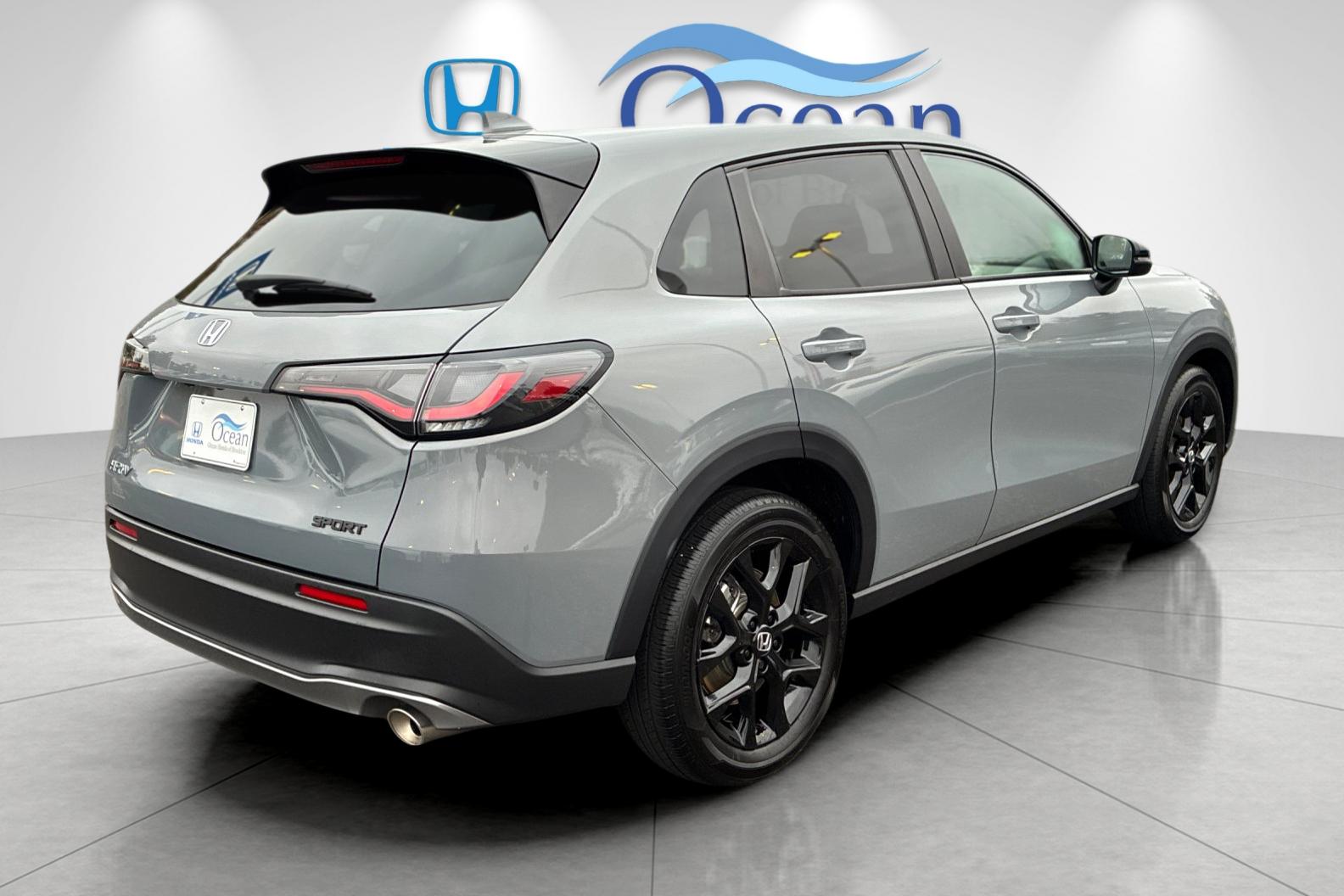 Used 2025 Urban Gray Pearl Honda Sport image 3