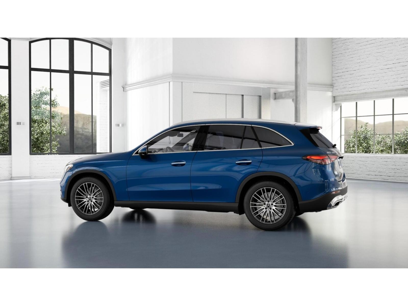 New 2026 Starling Blue Metallic Mercedes-Benz GLC 300 4D Sport Utility 4MATIC® image 33
