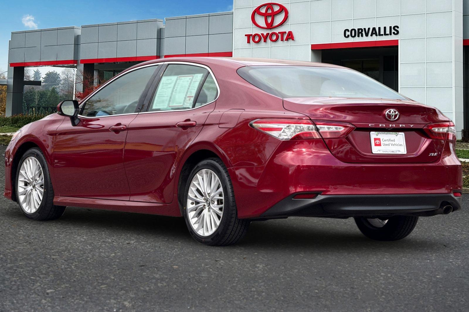 Certified Used 2018 Ruby Flare Pearl Toyota XLE image 6