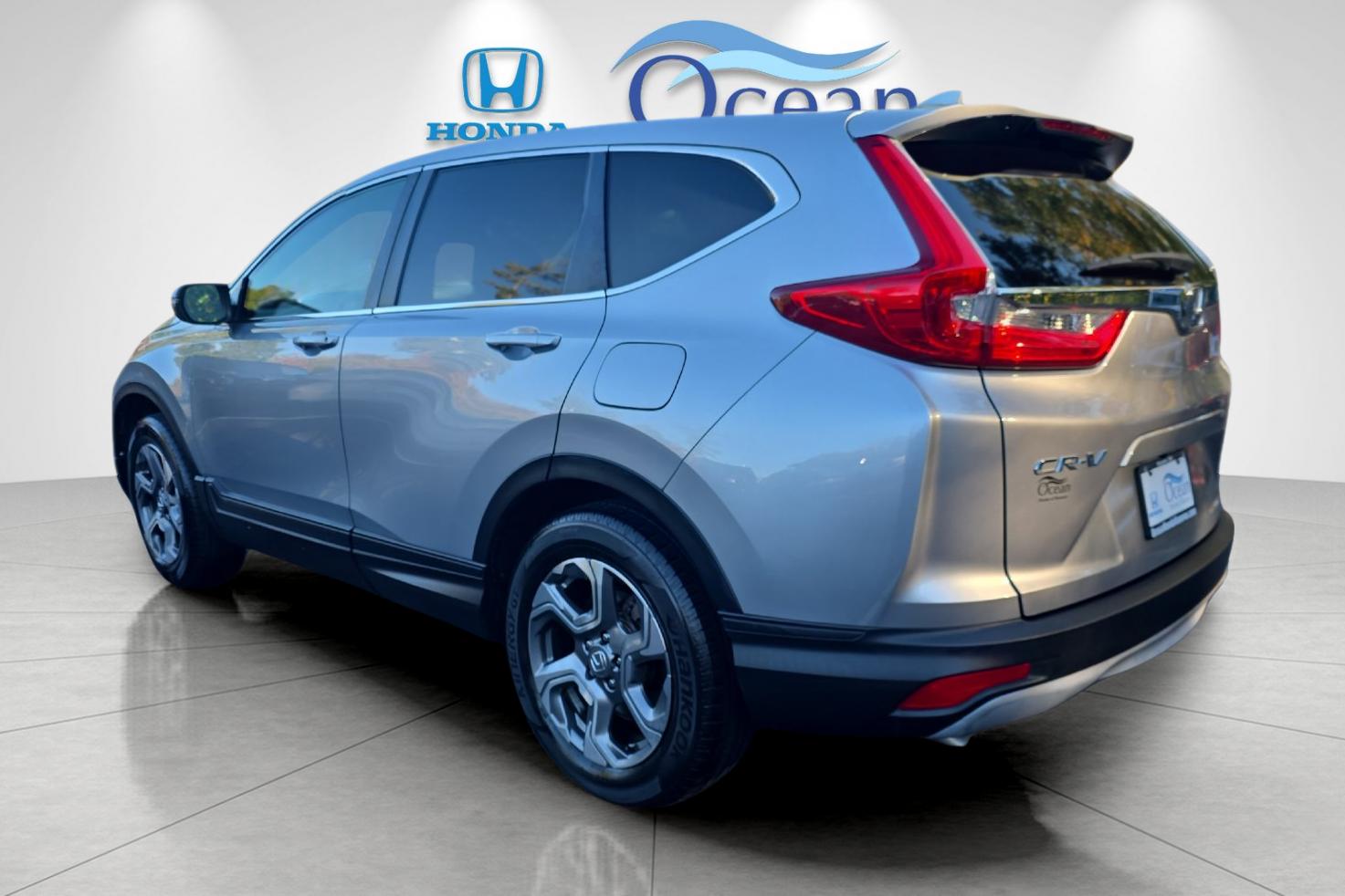 Used 2019 Lunar Silver Metallic Honda EX image 5