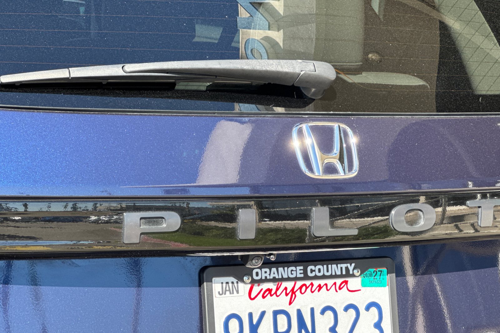 Certified Used 2024 Obsidian Blue Pearl Honda 2WD EX-L image 28