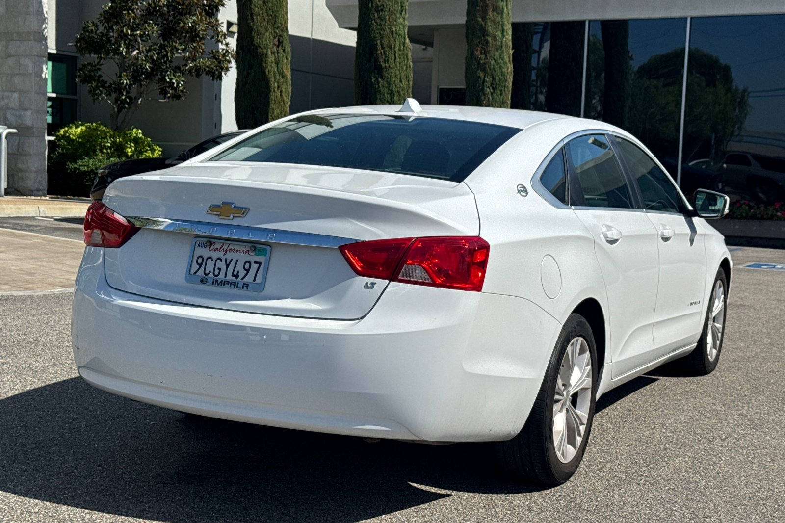 Used 2014 Summit White Chevrolet LT image 5