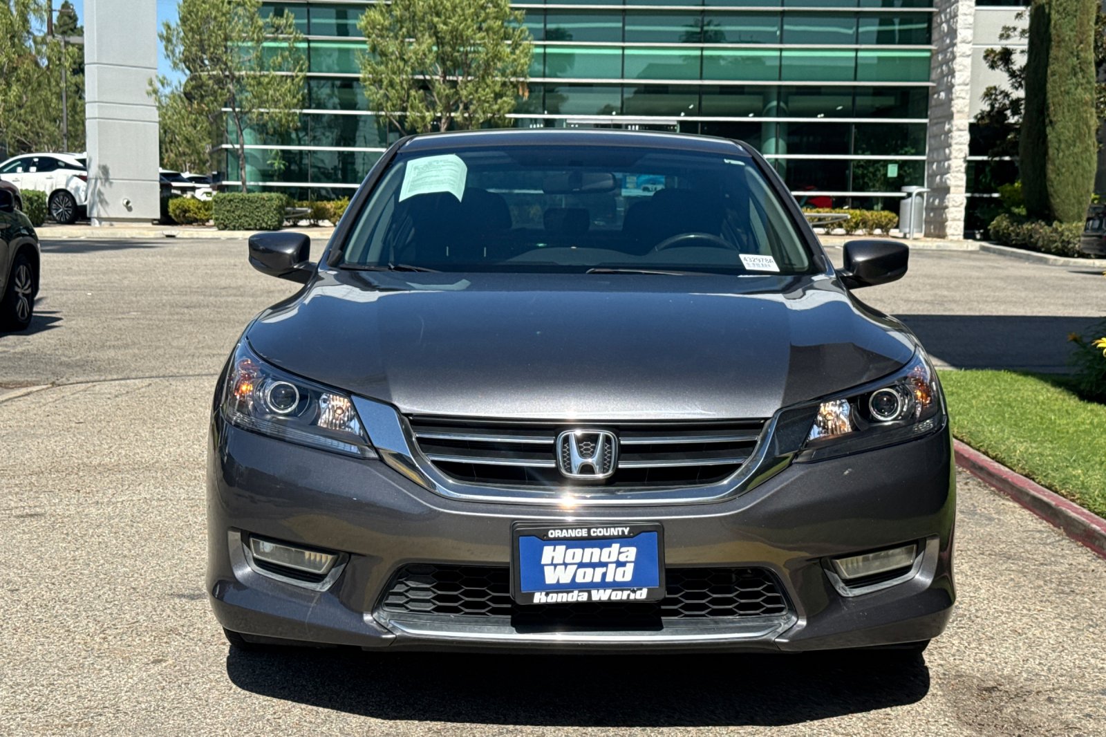 Used 2013 Modern Steel Metallic Honda Sport image 3