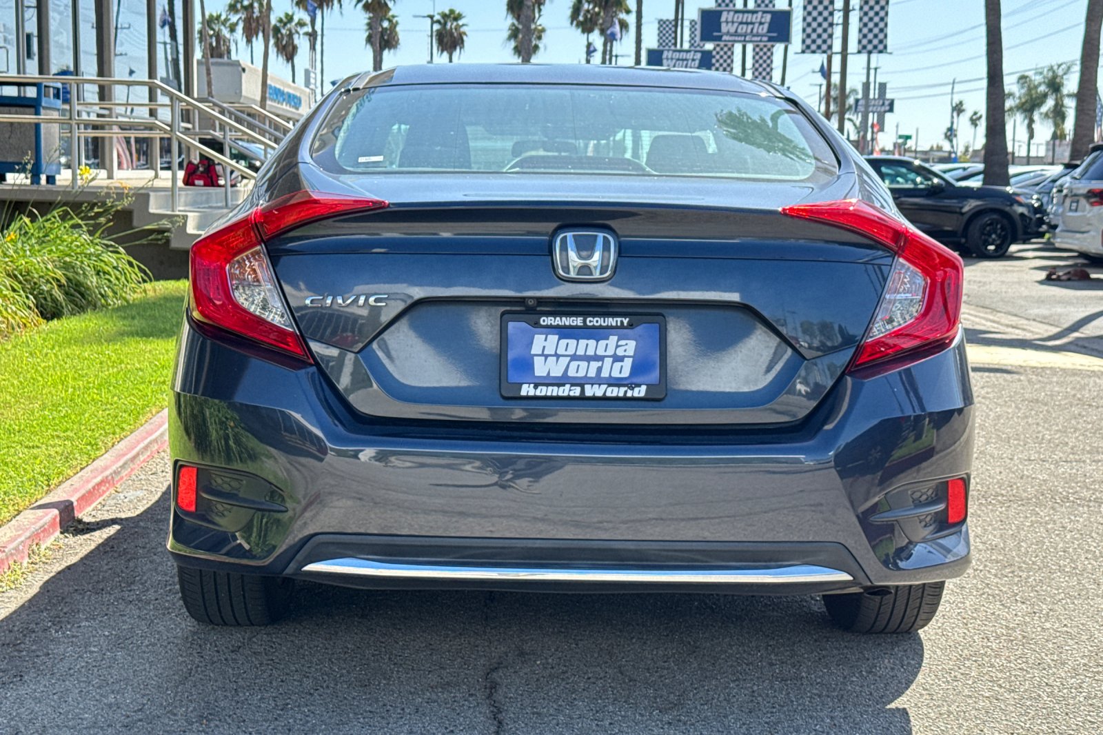Certified Used 2019 Modern Steel Metallic Honda LX image 6