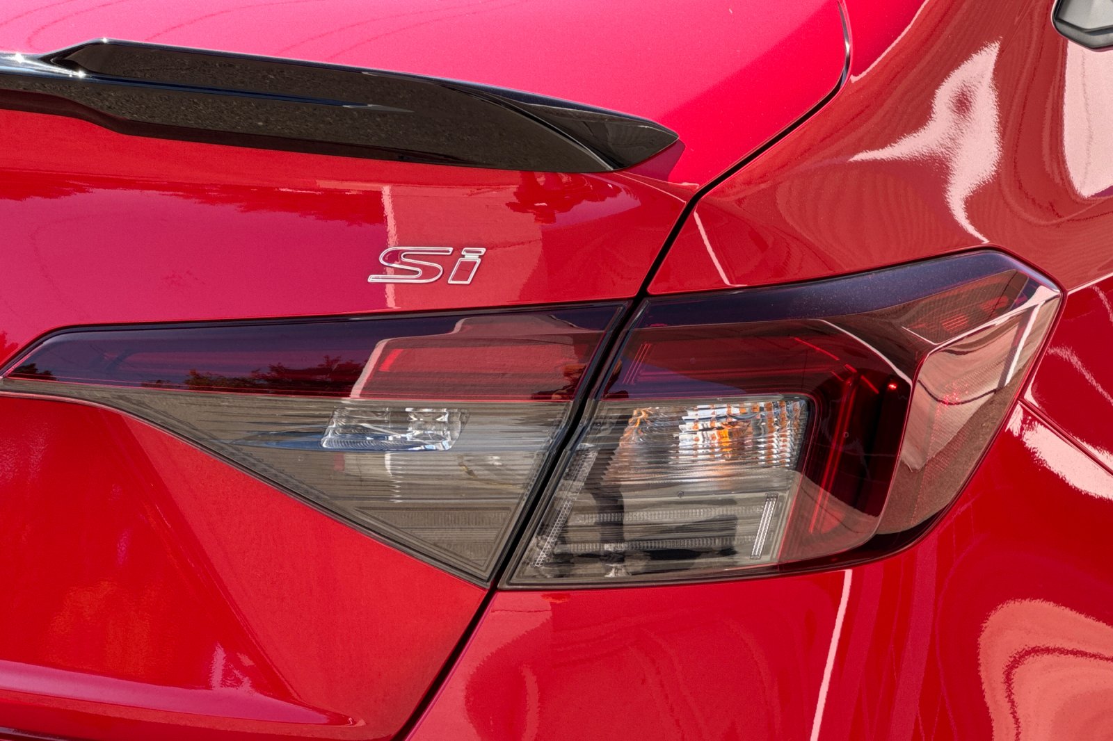 New 2026 Rallye Red Honda FWD image 31
