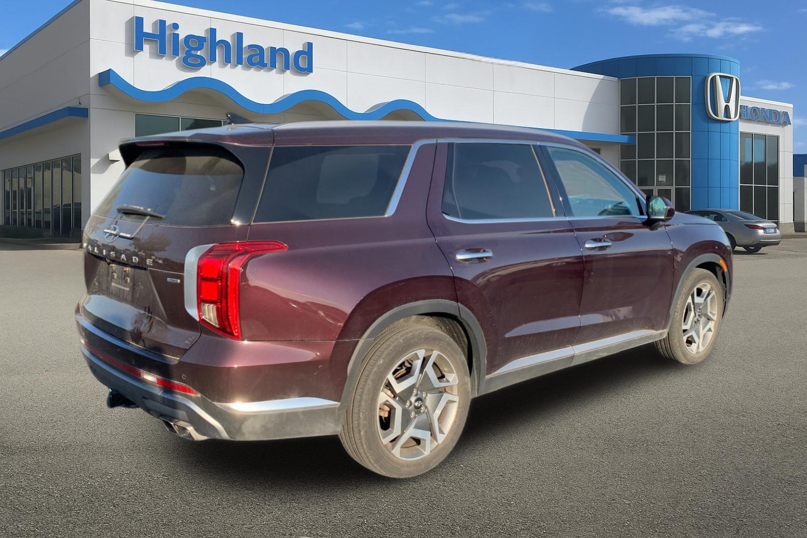 Used 2024 Red Hyundai Limited image 5