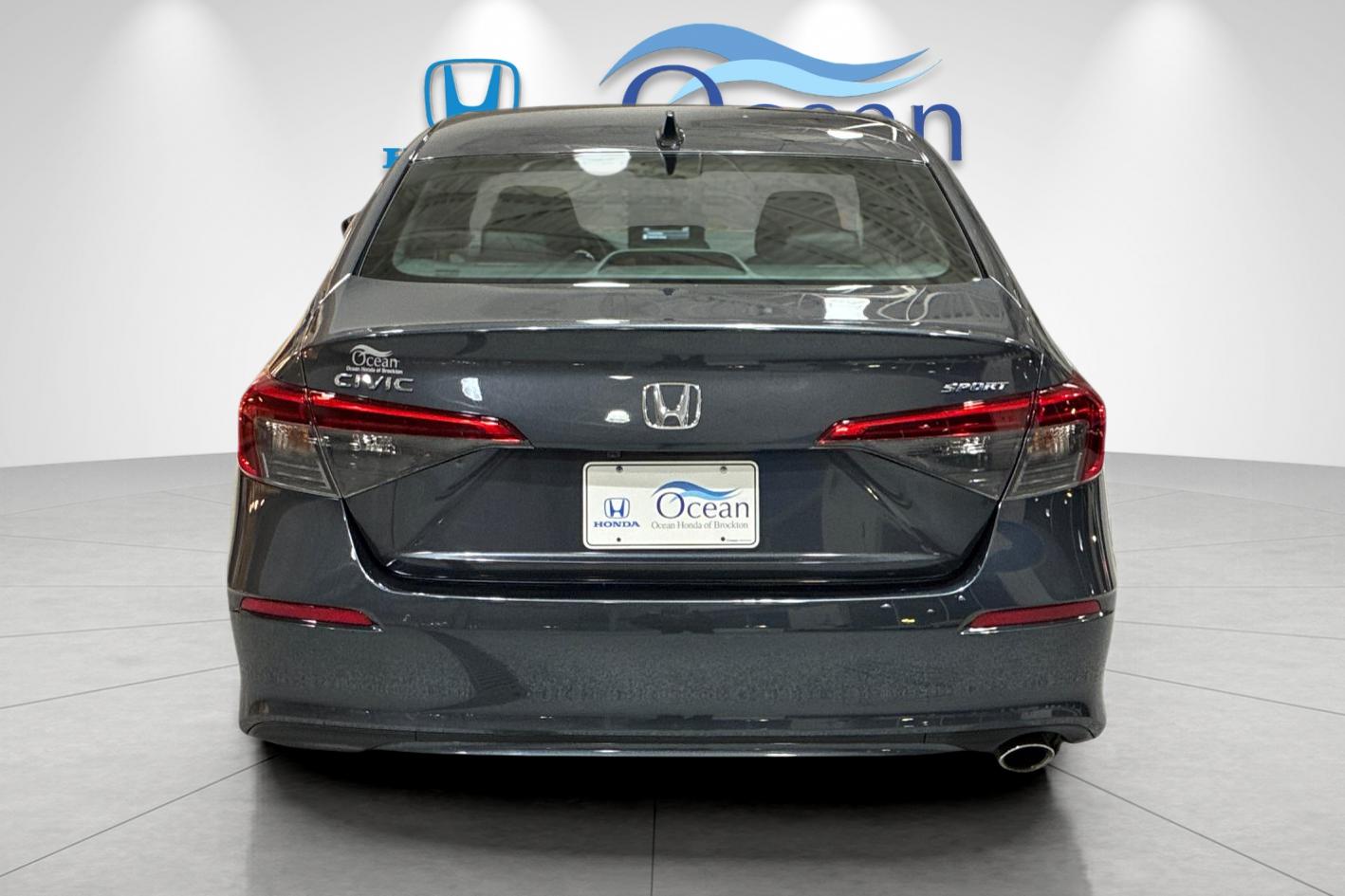 Used 2024 Meteorite Gray Metallic Honda Sport image 4