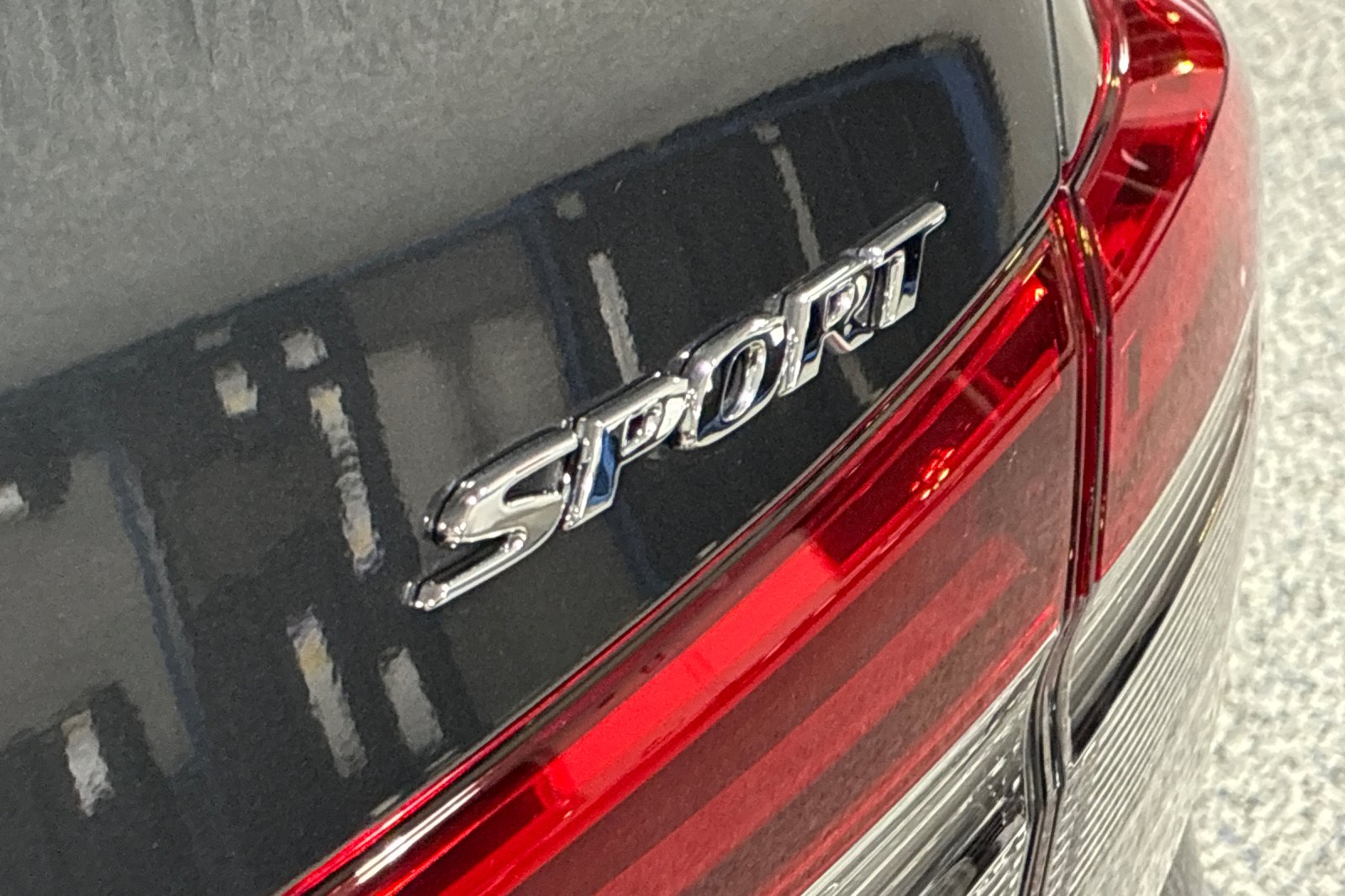 Used 2024 Meteorite Gray Metallic Honda Sport image 38