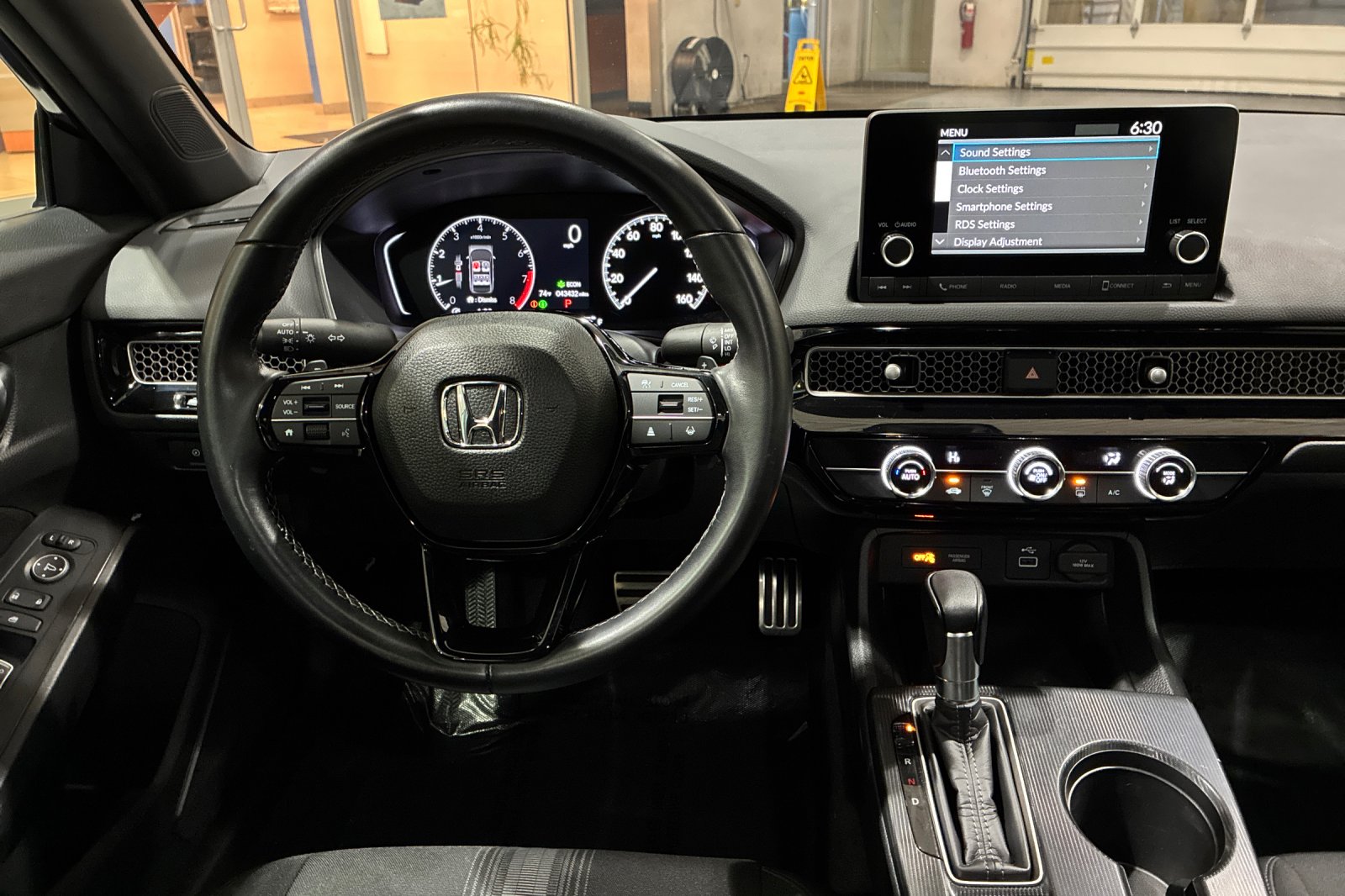 Used 2024 Meteorite Gray Metallic Honda Sport image 17