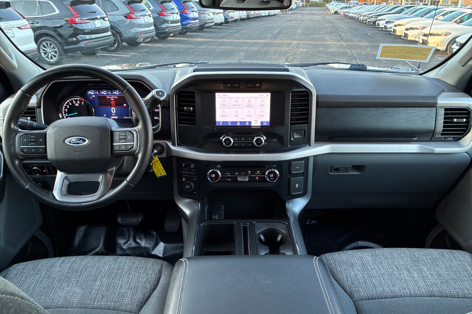 Used 2021 Agate Black Metallic Ford XLT image 16