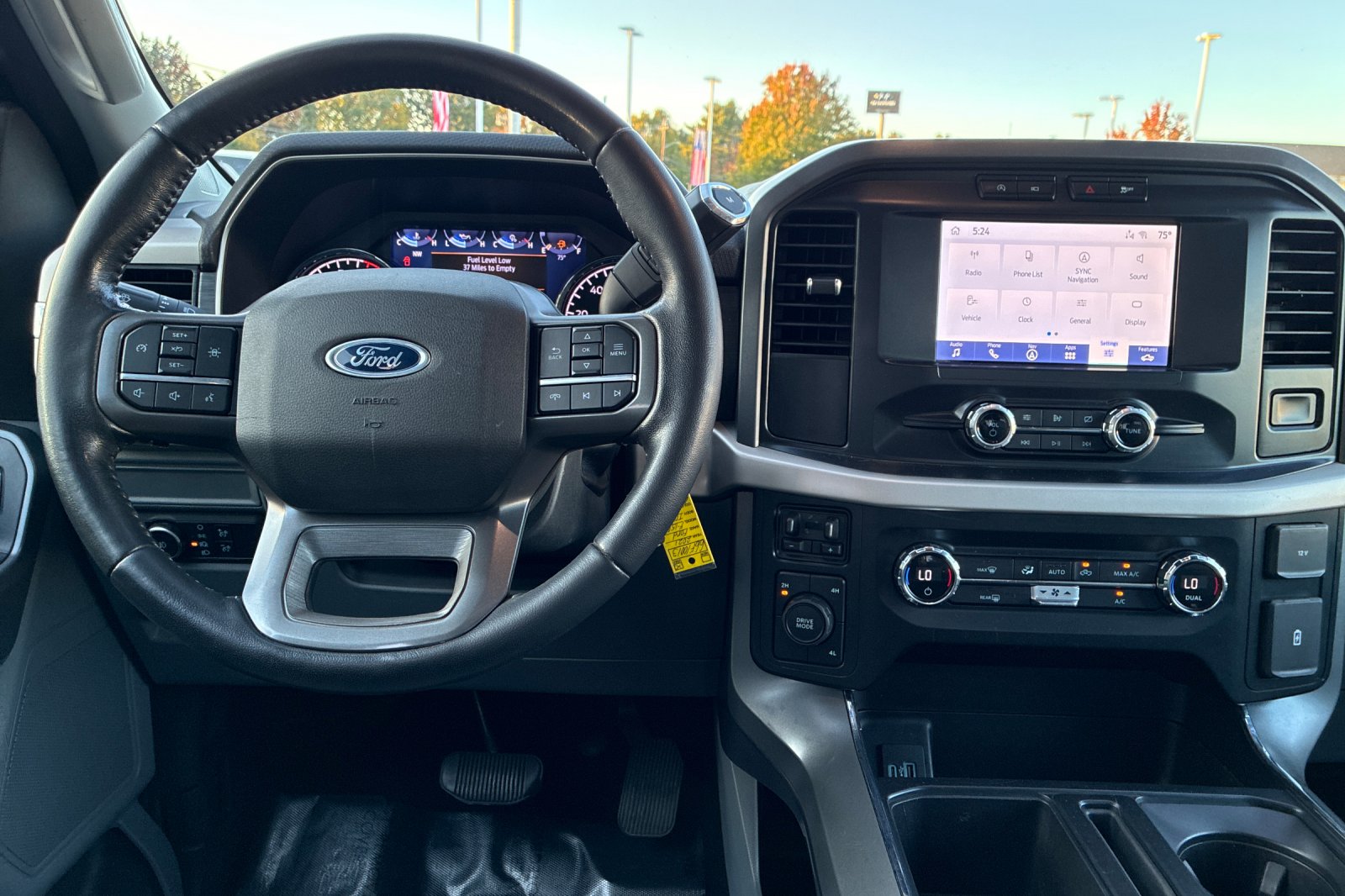 Used 2021 Agate Black Metallic Ford XLT image 17