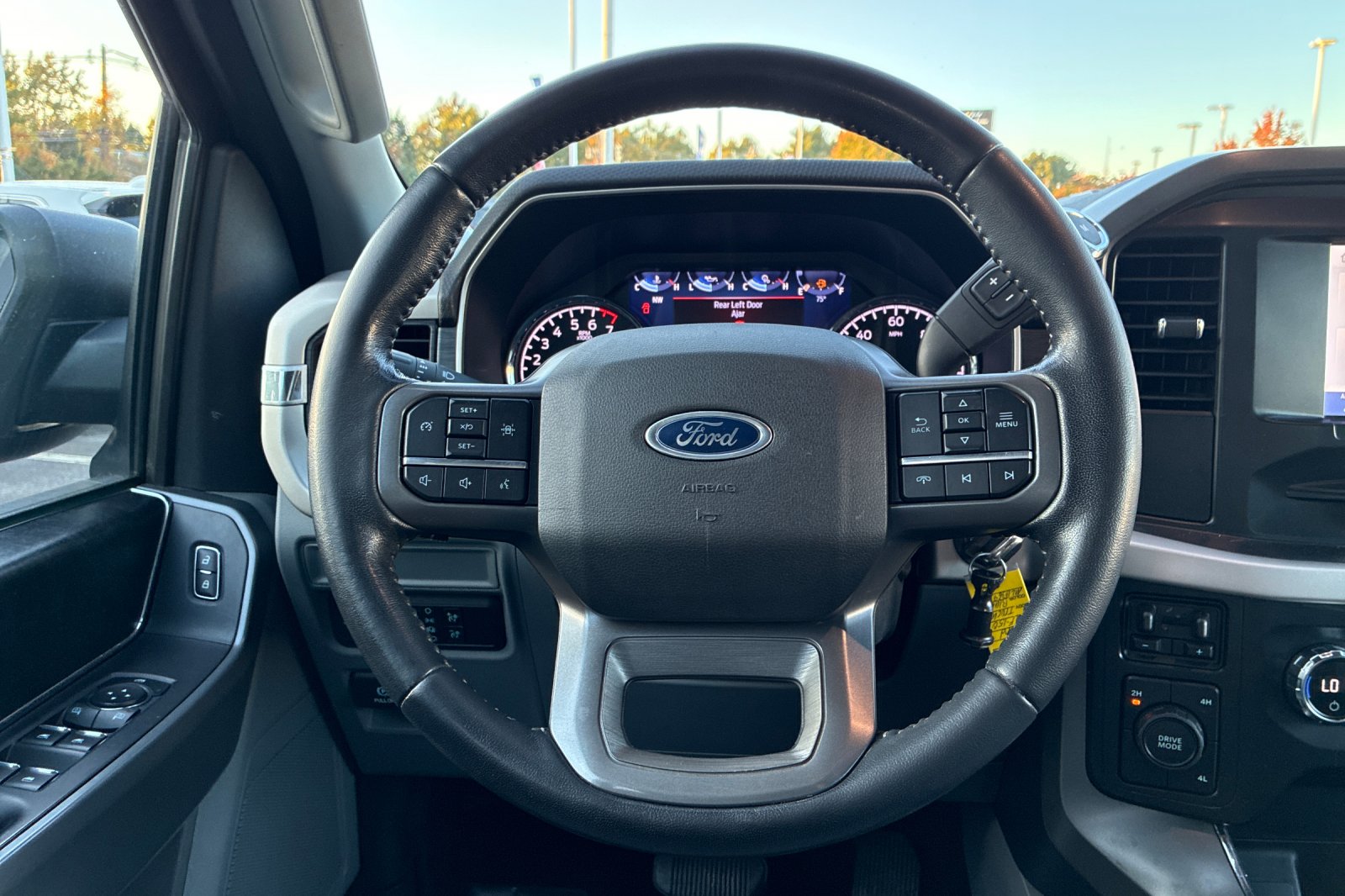 Used 2021 Agate Black Metallic Ford XLT image 30