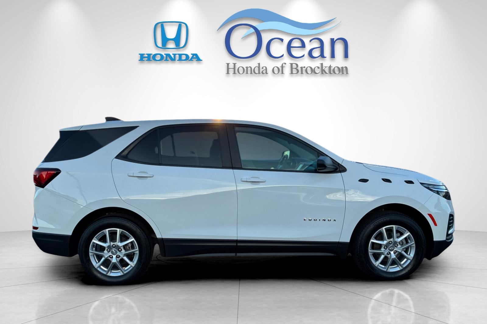 Used 2024 Summit White Chevrolet LS image 2