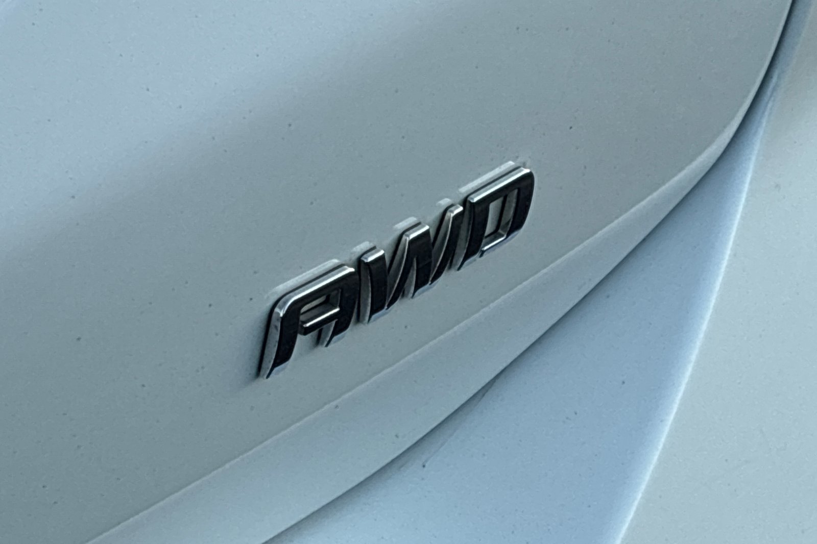 Used 2024 Summit White Chevrolet LS image 41