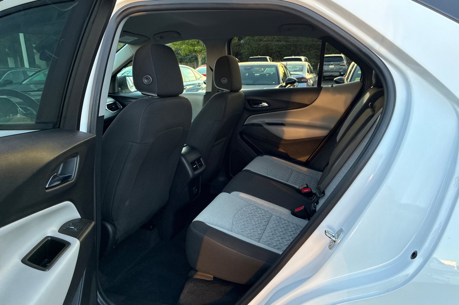 Used 2024 Summit White Chevrolet LS image 15