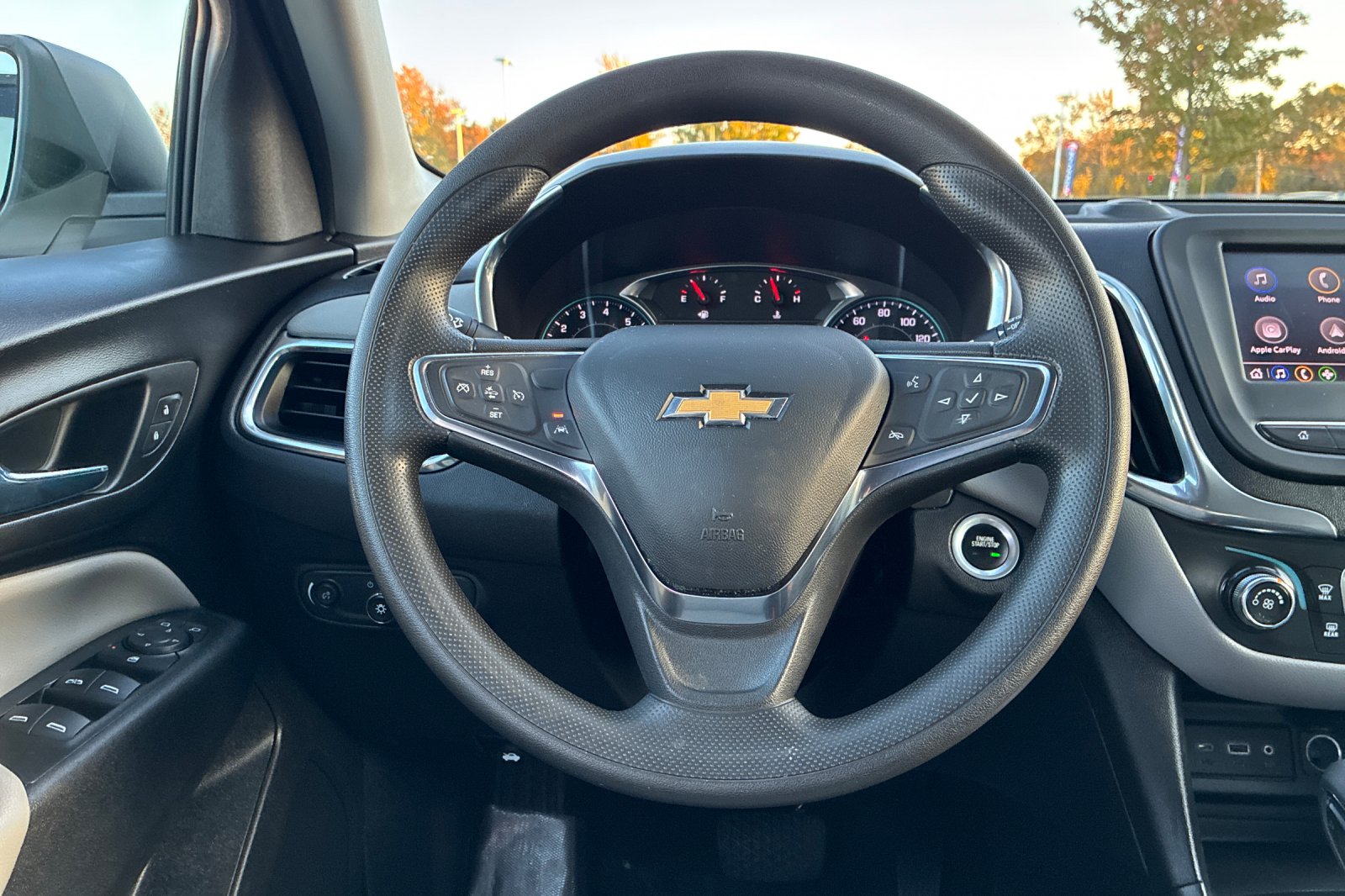 Used 2024 Summit White Chevrolet LS image 31