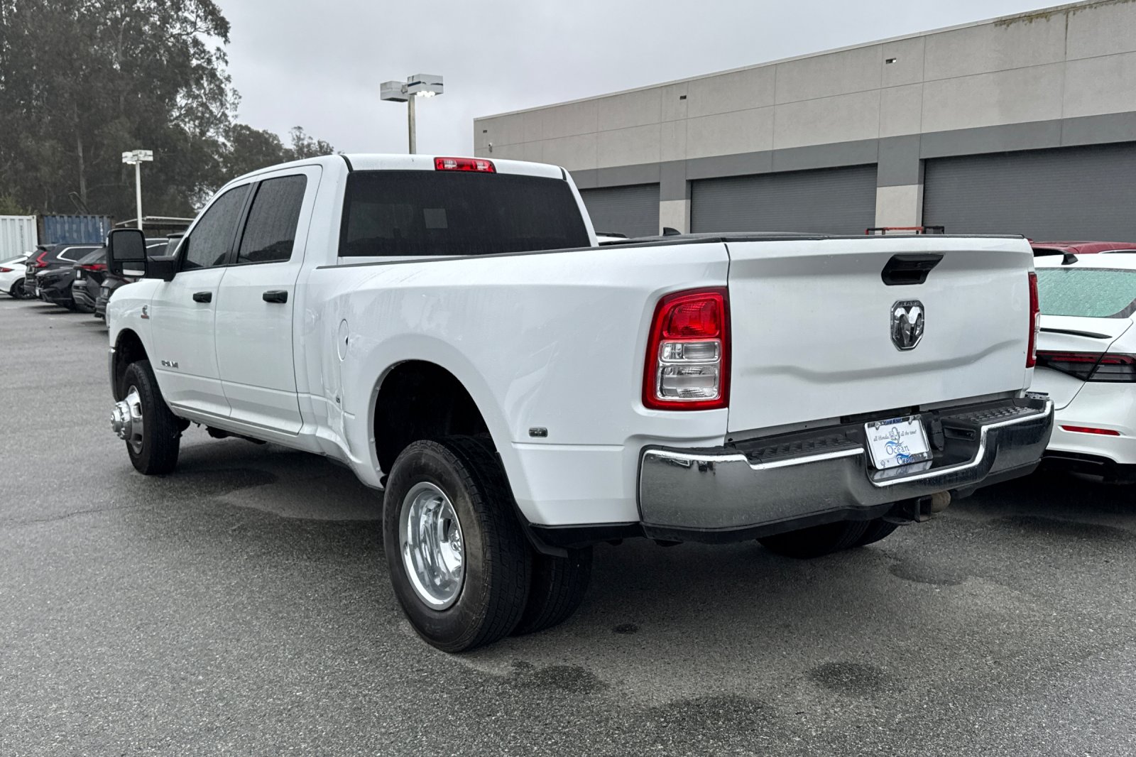 Used 2023 White Ram Big Horn image 2