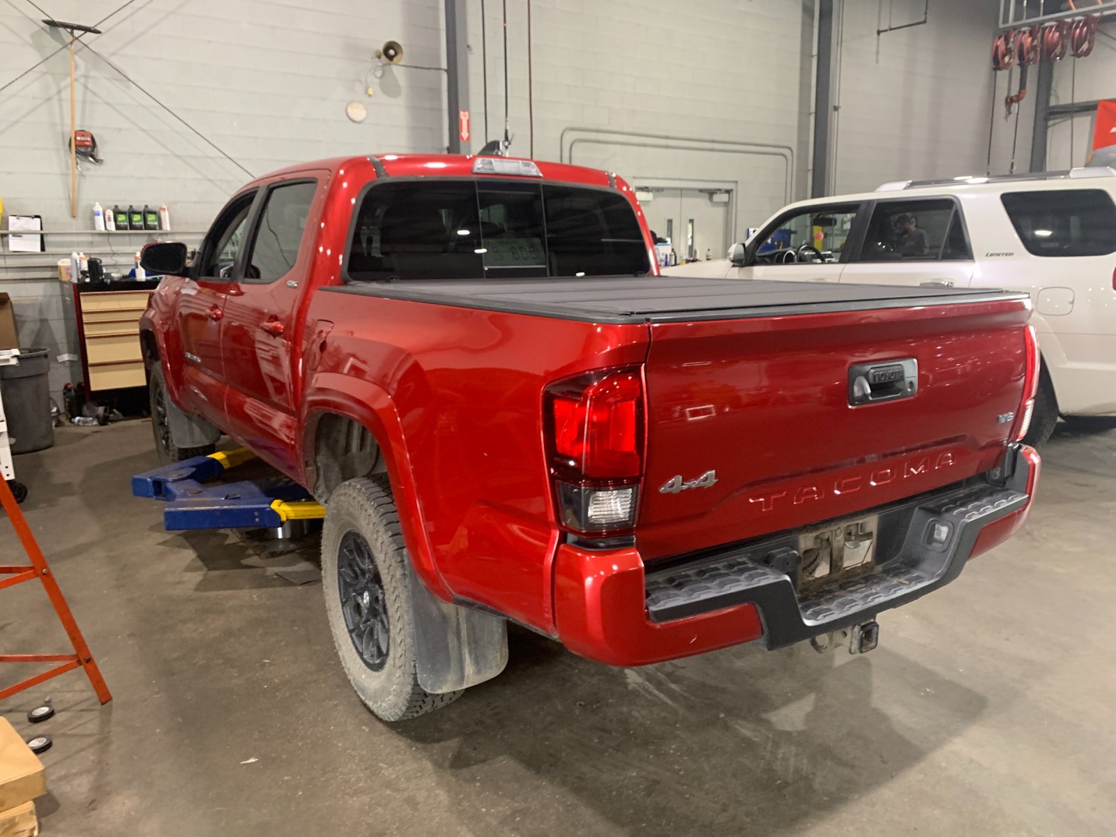 Used 2022 Red Toyota SR5 image 4