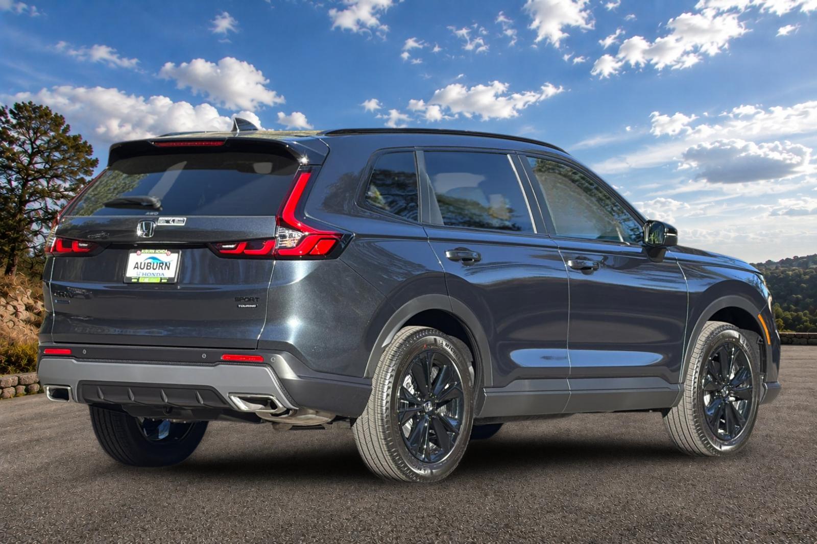New 2027 Meteorite Gray Metallic Honda Sport Touring image 4