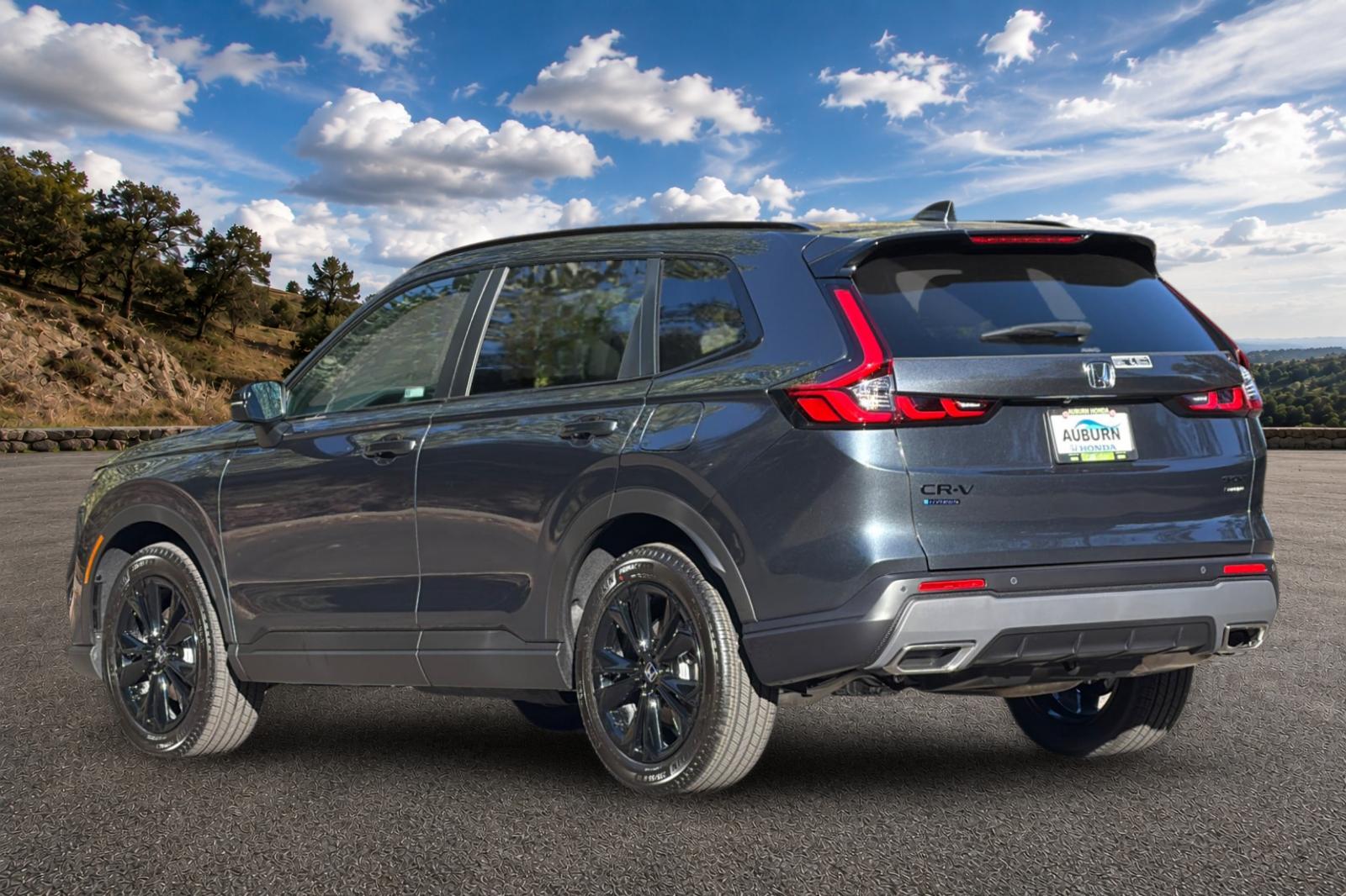 New 2027 Meteorite Gray Metallic Honda Sport Touring image 6