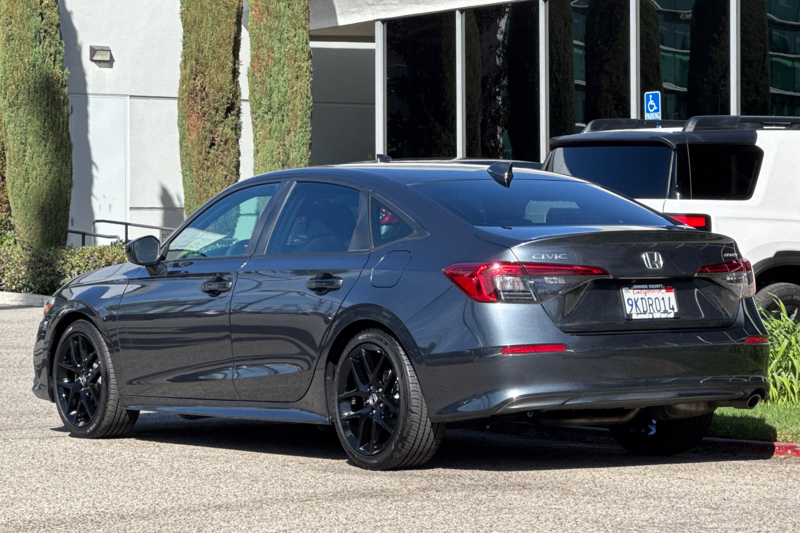 Certified Used 2024 Meteorite Gray Metallic Honda 2.0L 4D SPORT image 10