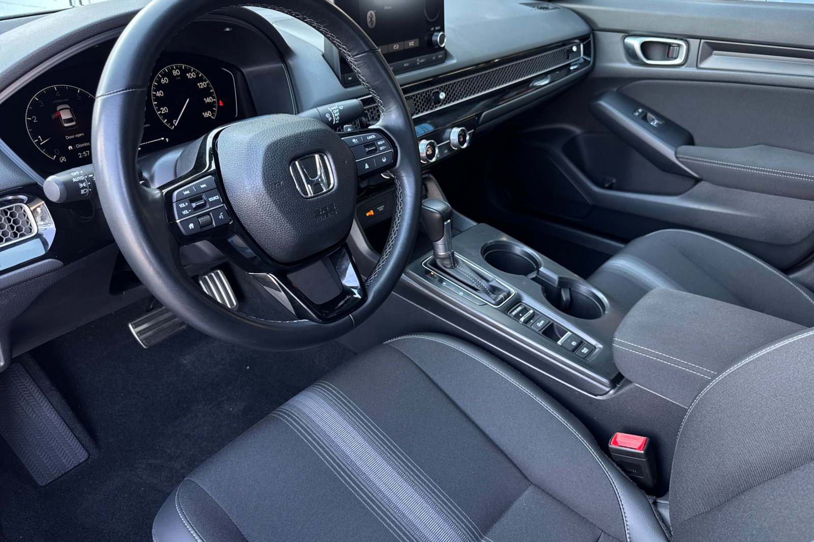 Certified Used 2024 Meteorite Gray Metallic Honda 2.0L 4D SPORT image 6