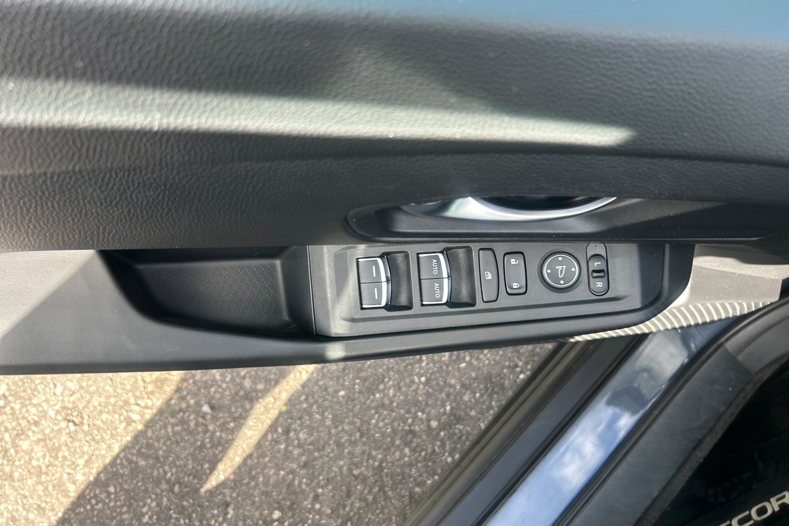 Used 2024 Meteorite Gray Metallic Honda LX image 11