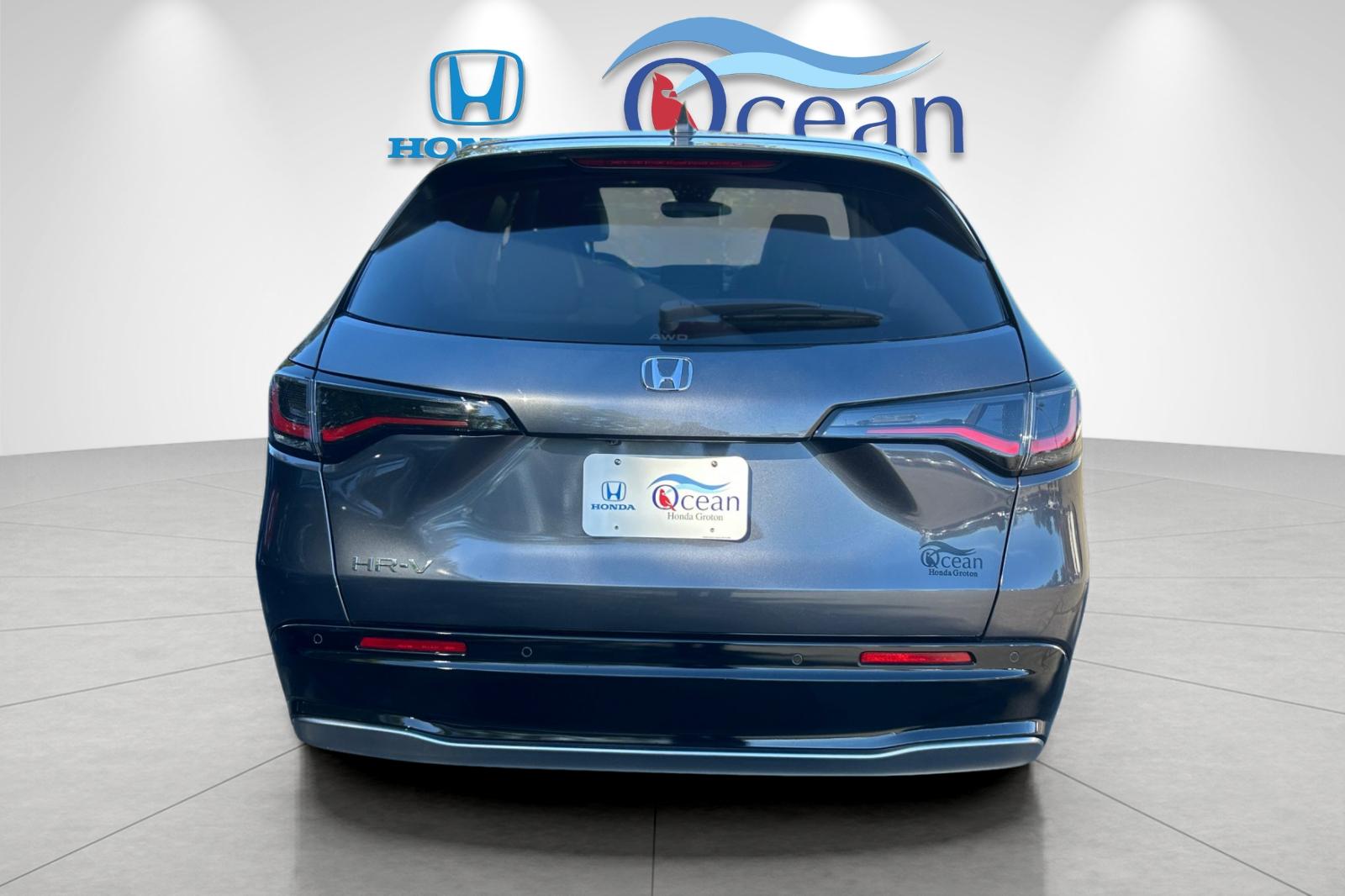 Used 2026 Modern Steel Metallic Honda EX-L image 4